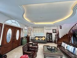 First Avenue (D10), Detached #462109011